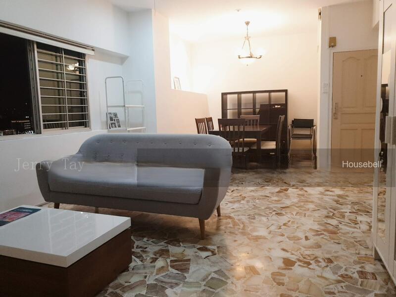 Textile Centre, S$ 1,200,000, 914 sqft, Condos - Apartment