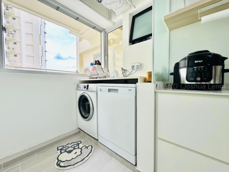 313A Sumang Link, S$ 810,000 (可协商价格), 990 sqft, 组屋 - 4 A