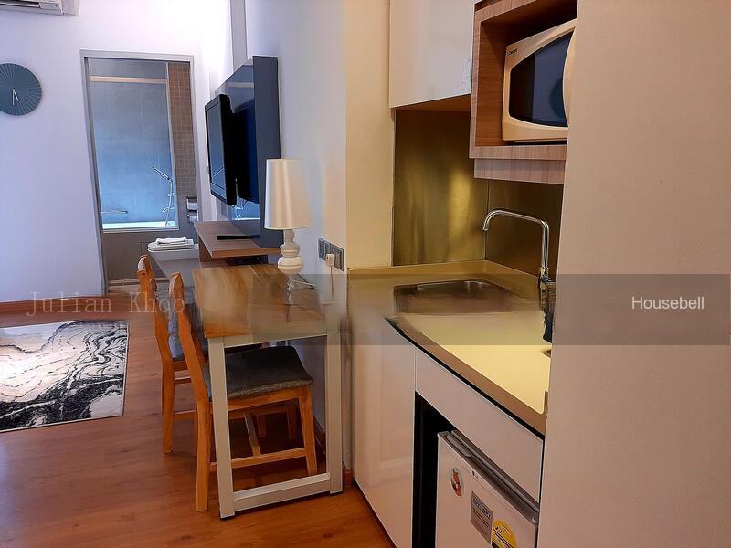 Royal Residences, S$ 3,050 /月, 331 sqft, 公寓 - Apartment