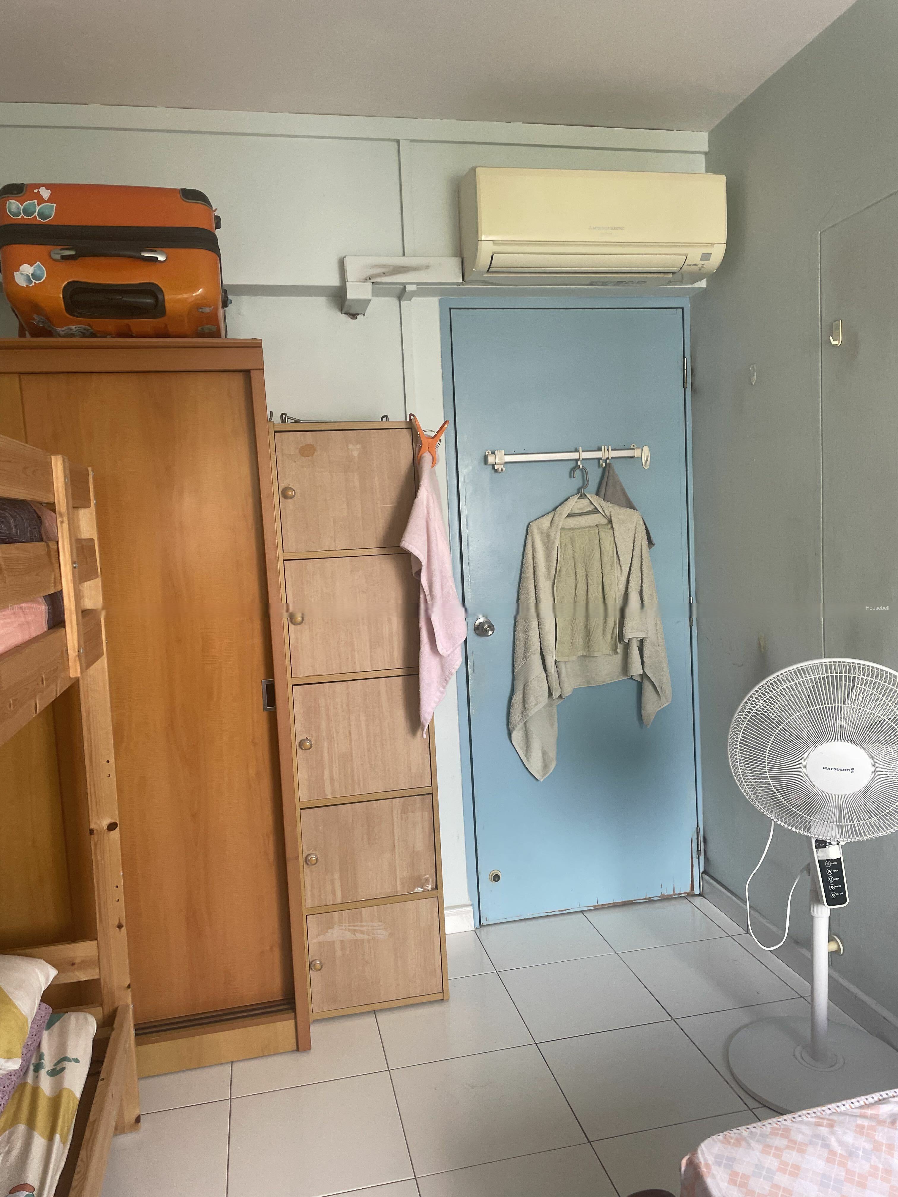 638 Choa Chu Kang Street 64, S$ 500 /mo, 150 sqft, HDB - 4 A