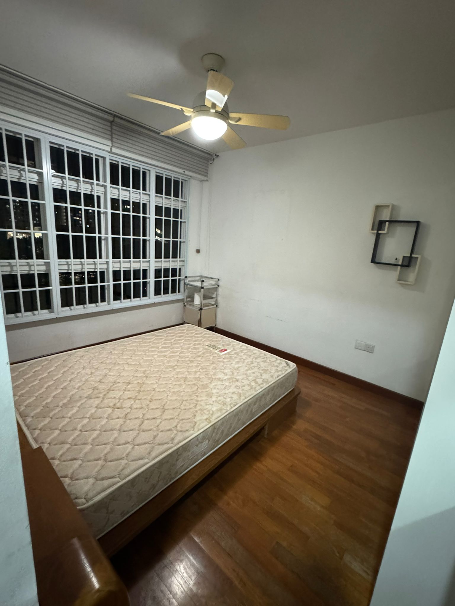 3 Mins Walk to Buangkok MRT 4 Room HDB For Rent, S$ 3,700 (看屋后出价) /月, 1,000 sqft, 组屋 - 4 A