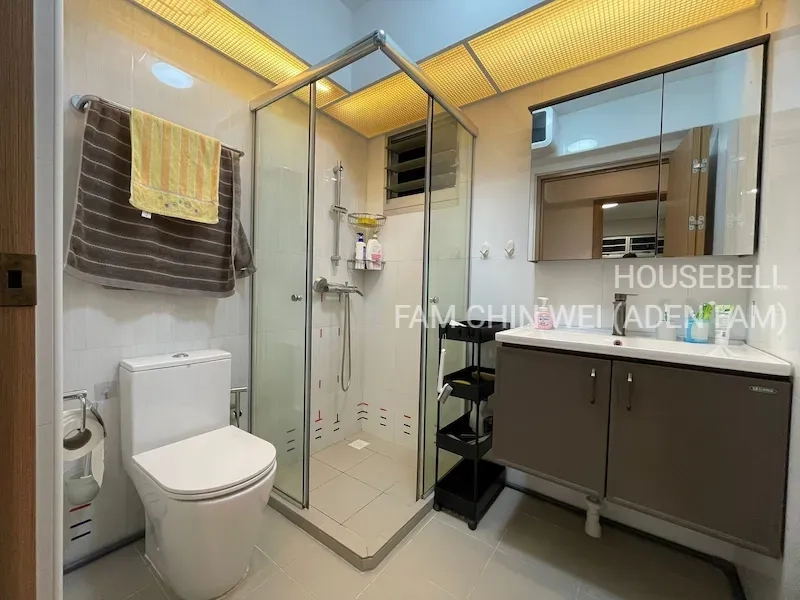 Nicely renovated, Seaview, no afternoon sun, S$ 1,100,000 (看屋后出价), 1,216 sqft, 组屋 - 5 Premium
