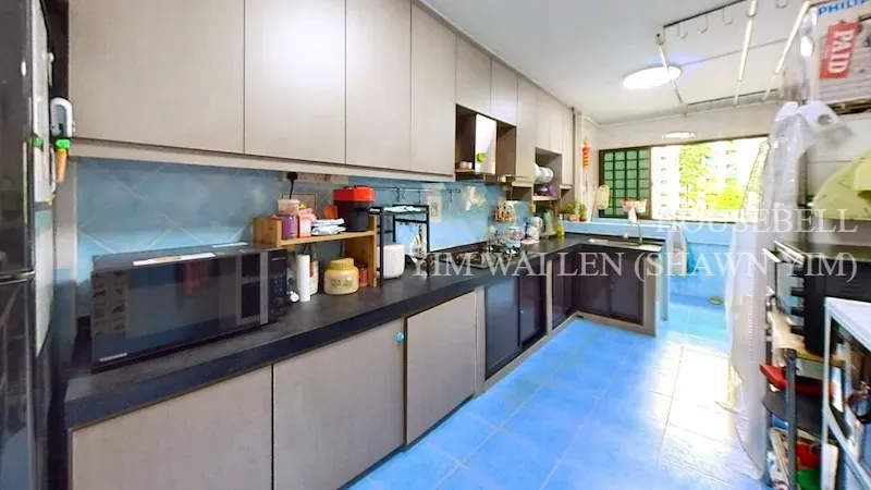 Corner 5I with access balcony comes with true privacy(2)