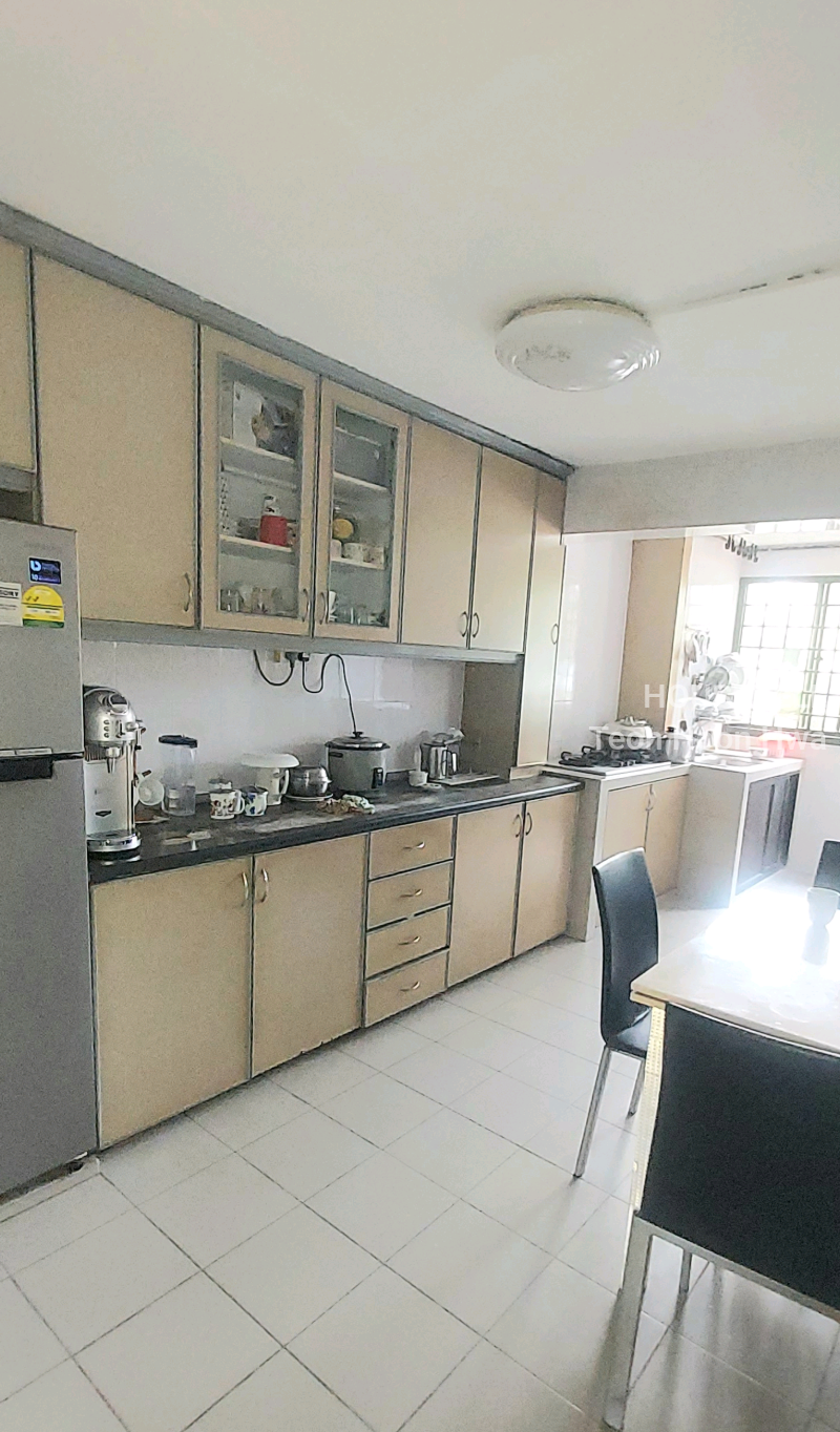 Good Buy Blk 6 Bedok South 4'I' Model