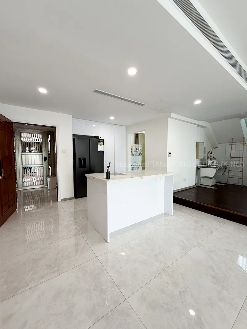 Woodgrove Condo(6)