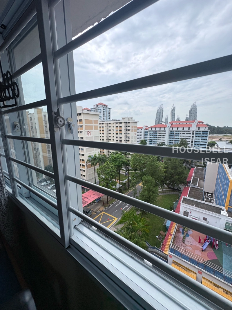 77 Telok Blangah Drive, S$ 610,000 (Negotiable), 990 sqft, HDB - 4 NG