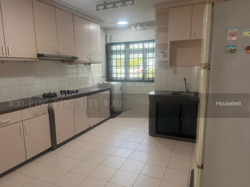 650 Pasir Ris Drive 10, S$ 4,000 (Negotiable) /mo, 1,604 sqft, HDB - Executive Apartment