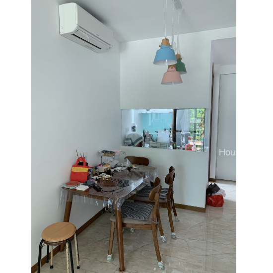 Kingsford Waterbay, S$ 1,250,000 (可协商价格), 850 sqft, 公寓 - Condominium
