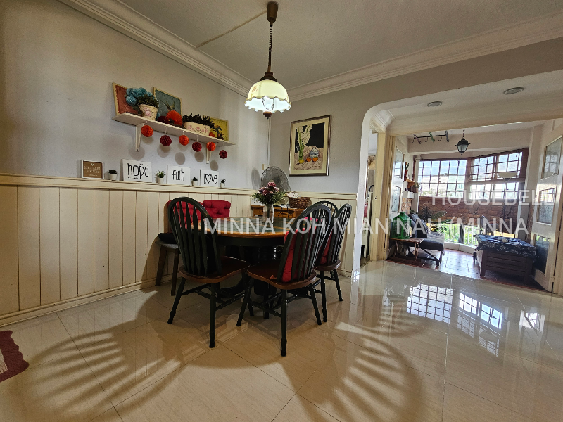 109 Jurong East Street 13(3)