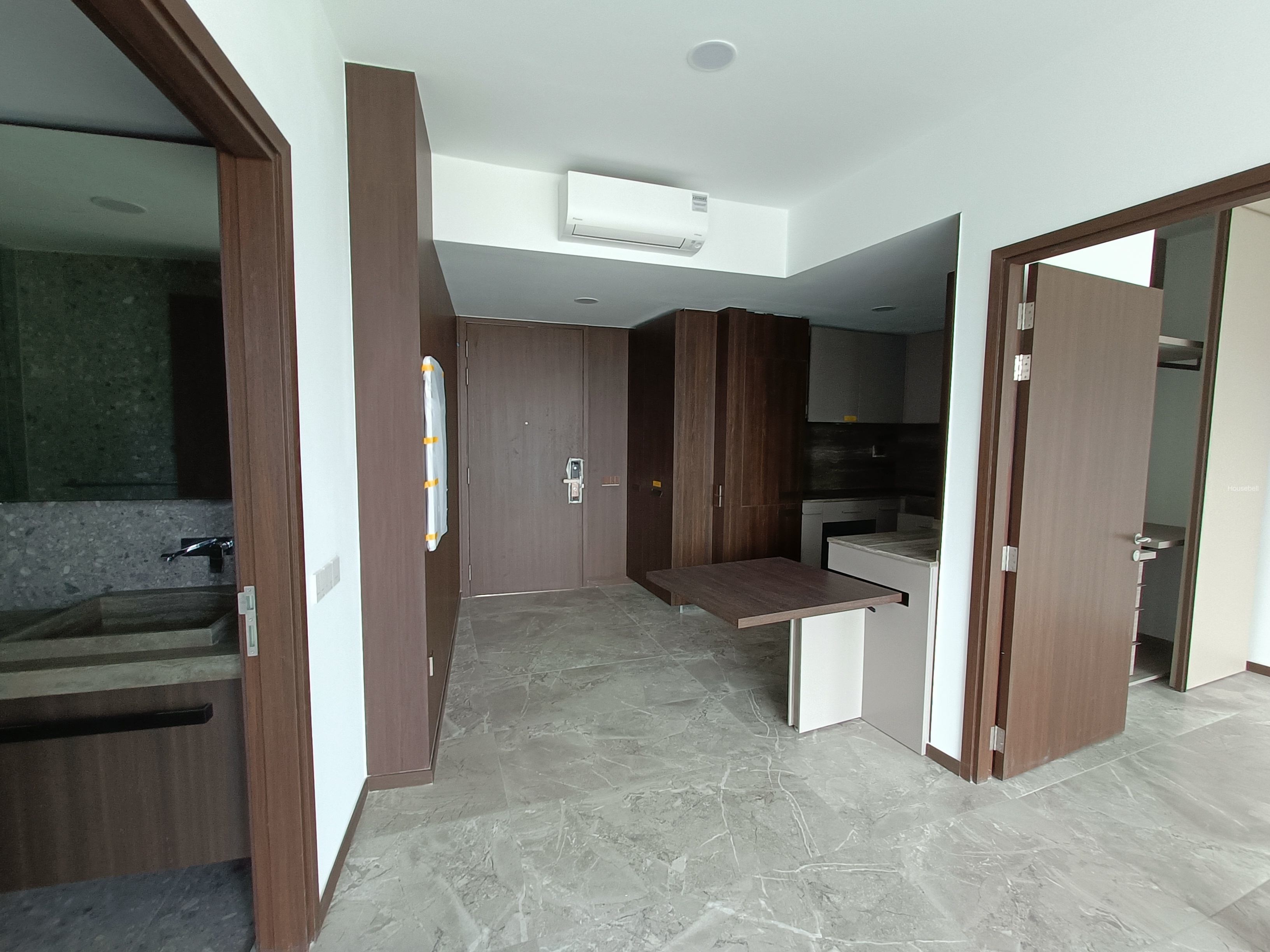 One Pearl Bank, S$ 1,900,000, 700 sqft, Condos - Condominium