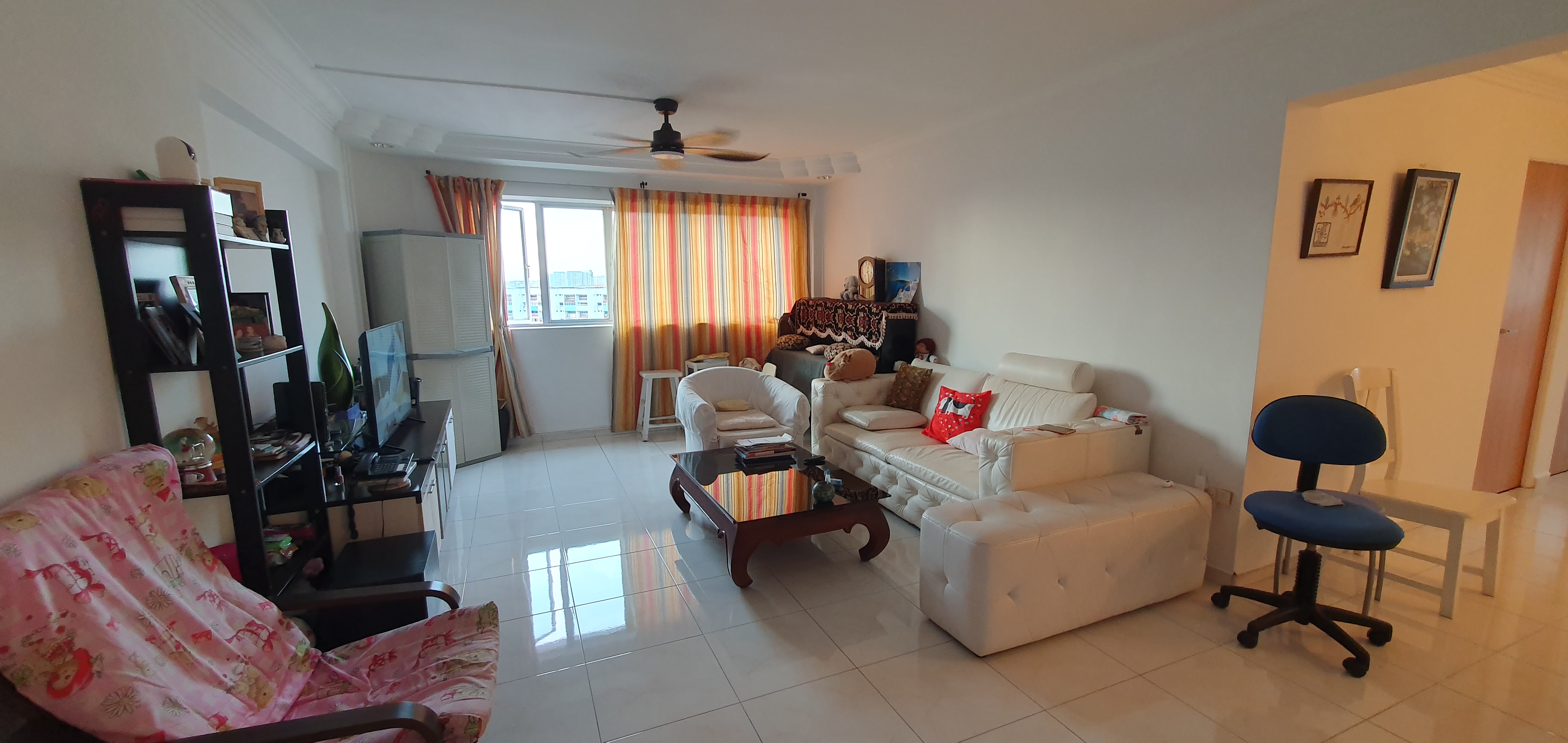 106 Jurong East Street 13, S$ 850 (Negotiable) /mo, 120 sqft, HDB - 5 I