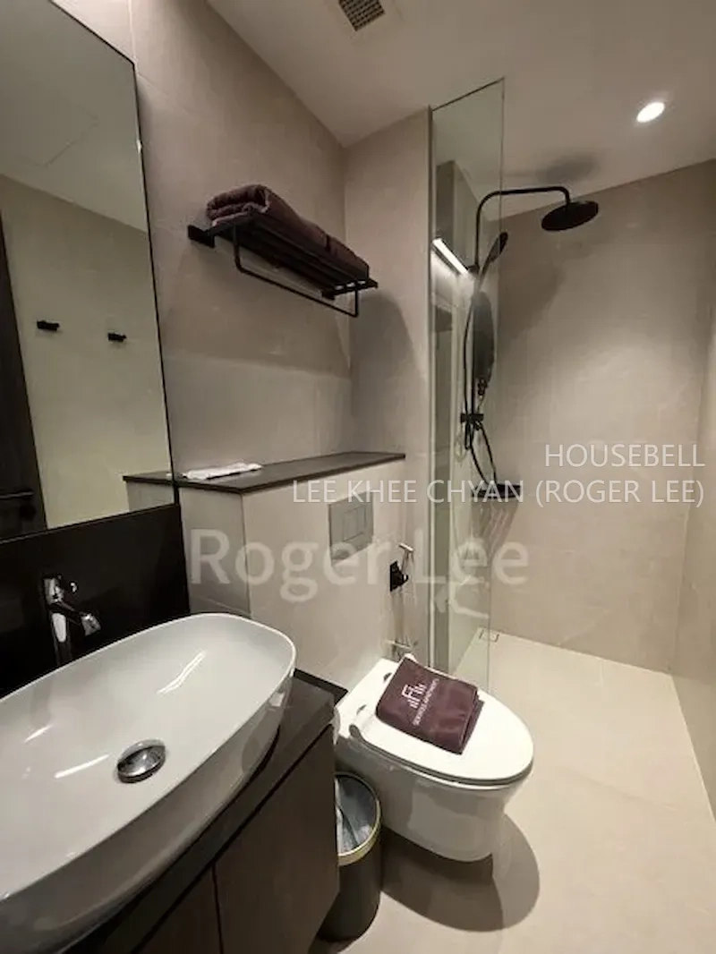 Studio Apartment (Condo) for Rent in  87 Marshall(3)