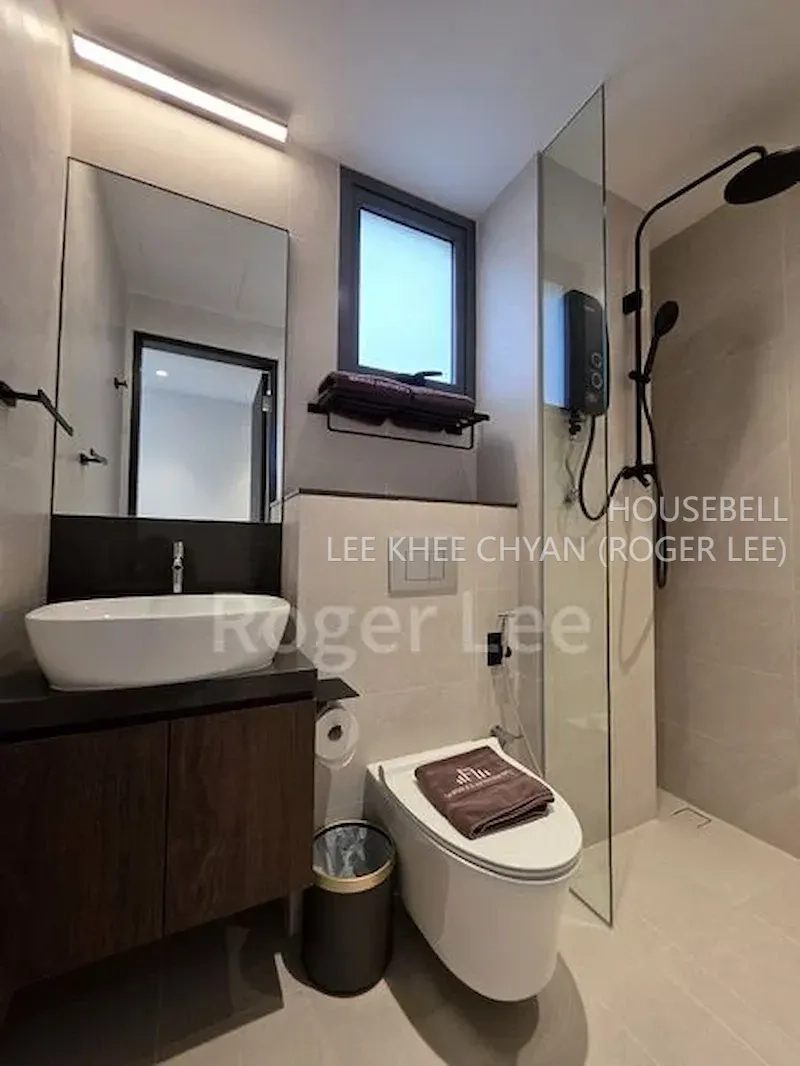 Studio Apartment (Condo) for Rent in  87 Marshall(2)