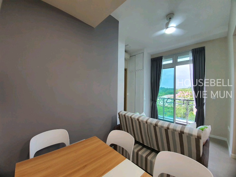 Roots @ Transit, S$ 3,000 /mo, 441 sqft, Condos - Apartment