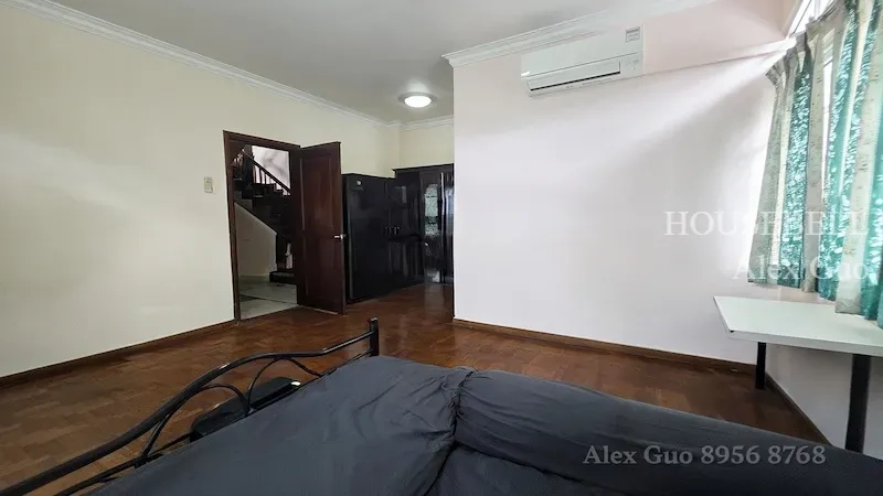 Senyum Residences, S$ 1,800 (View to Offer) /mo, 275 sqft, Landed - Landed