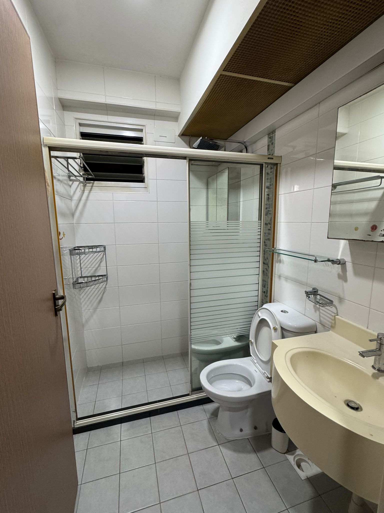 3 Mins Walk to Buangkok MRT 4 Room HDB For Rent, S$ 3,700 (看屋后出价) /月, 1,000 sqft, 组屋 - 4 A