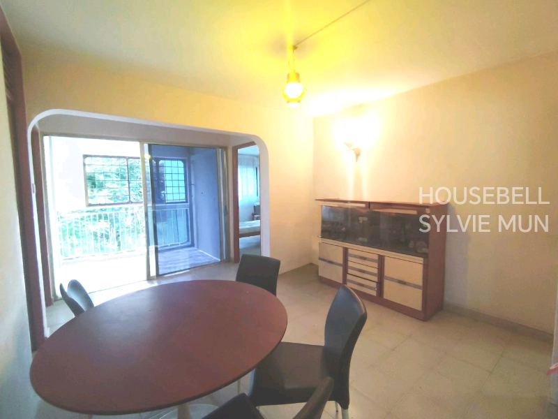 219A Jurong East Street 21, S$ 660,000 (可协商价格), 1,270 sqft, 组屋 - Unknown