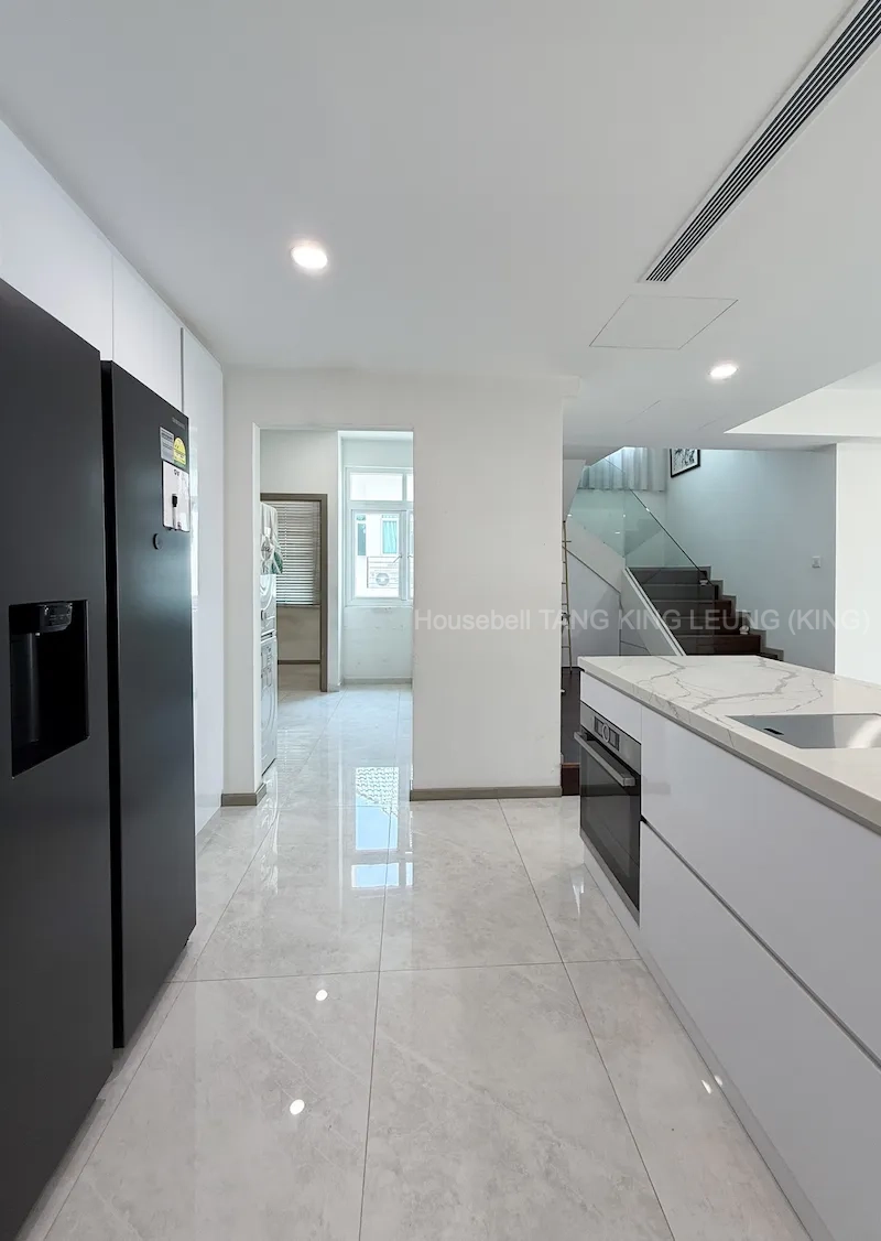Woodgrove Condo, S$ 7,900 (Negotiable) /mo, 2,153 sqft, Condos - Condominium