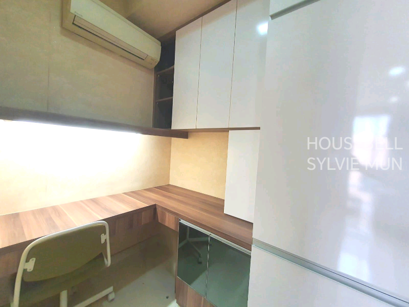 Centra Studios, S$ 3,000 /mo, 377 sqft, Condos - Apartment