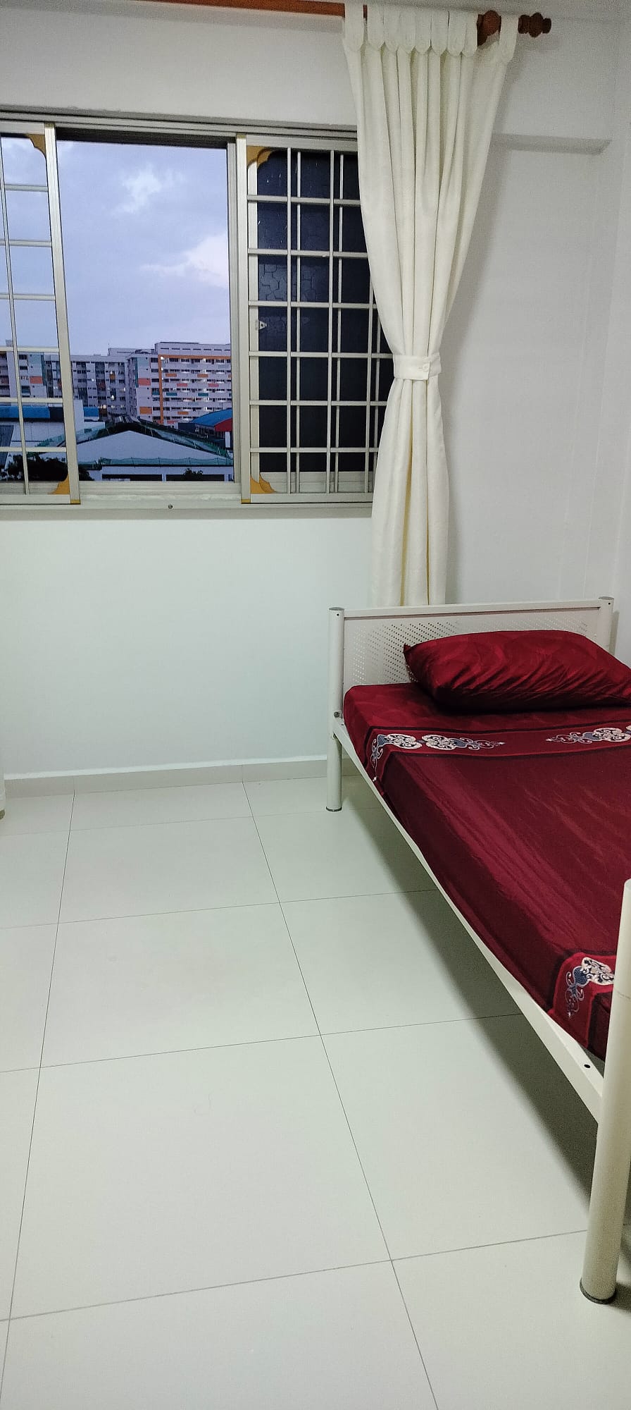 867 Yishun Street 81, S$ 800 (可协商价格) /月, 100 sqft, 组屋 - 4 I