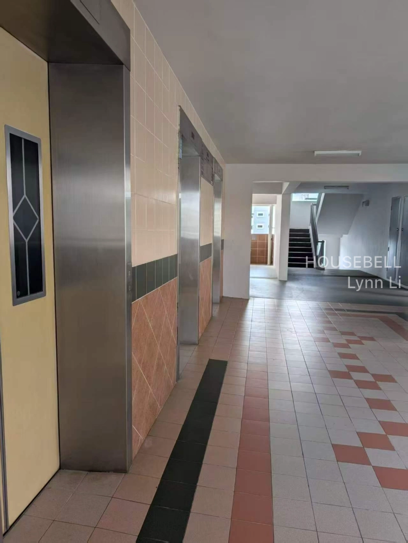 106A Punggol field 普通房便宜出租, S$ 700 /mo, 150 sqft, HDB - 4 A