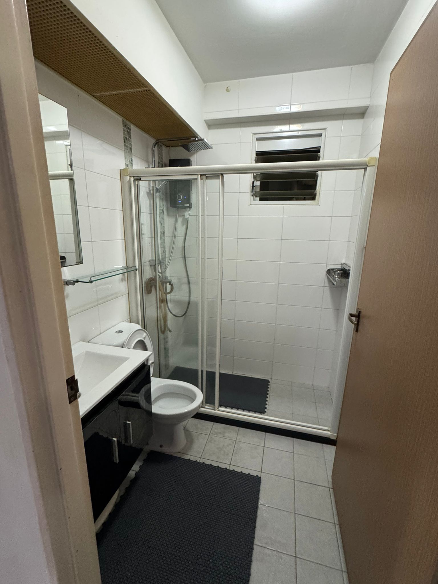 3 Mins Walk to Buangkok MRT 4 Room HDB For Rent, S$ 3,700 (看屋后出价) /月, 1,000 sqft, 组屋 - 4 A
