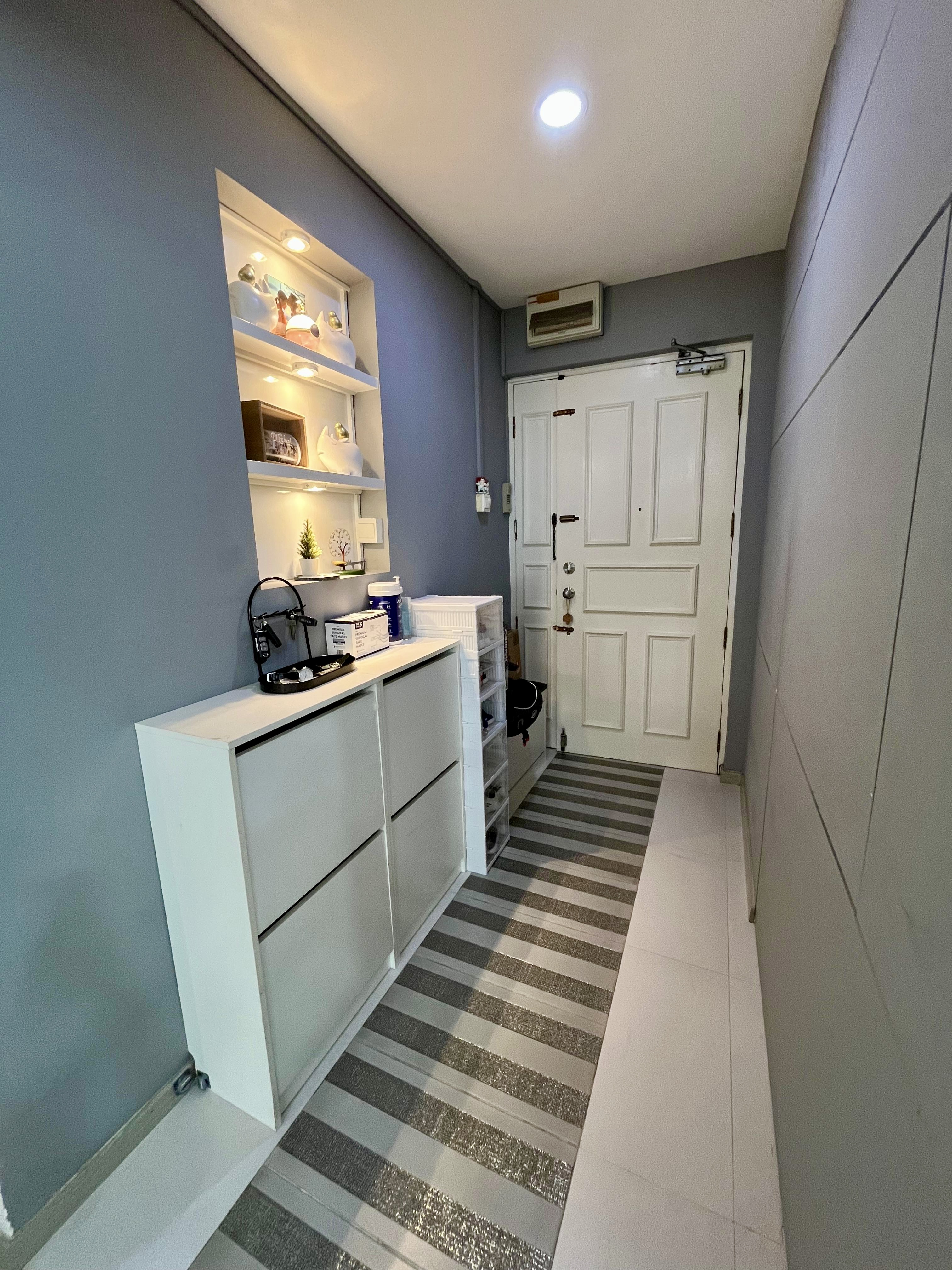 Spacious 5 Room HDB, Well Renovated, Near Admiralty MRT!, S$ 699,999 (Starting From), 1,195 sqft, HDB - 5 I