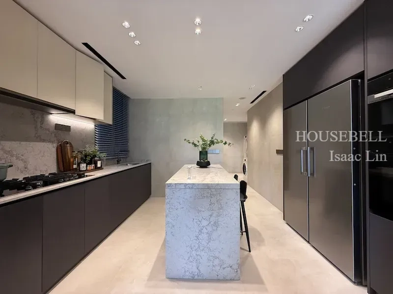 Promenade Peak, S$ 4,634,000, 1,421 sqft, 公寓 - Condominium