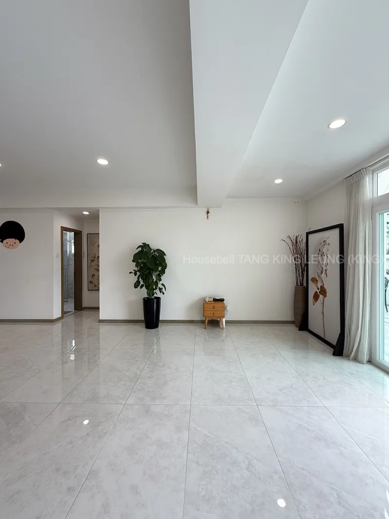 Woodgrove Condo(4)
