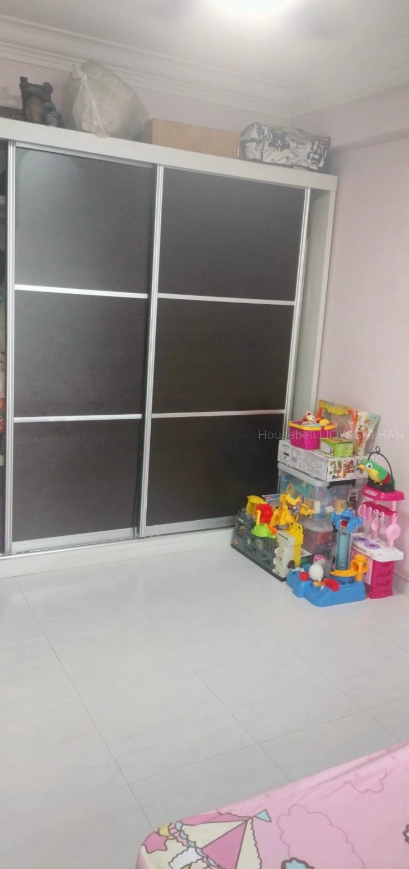 close to station and amenities 