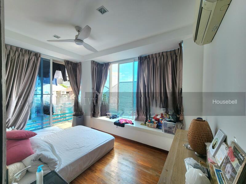 Crystal De Azure, S$ 2,000,000, 1,313 sqft, 公寓 - Apartment