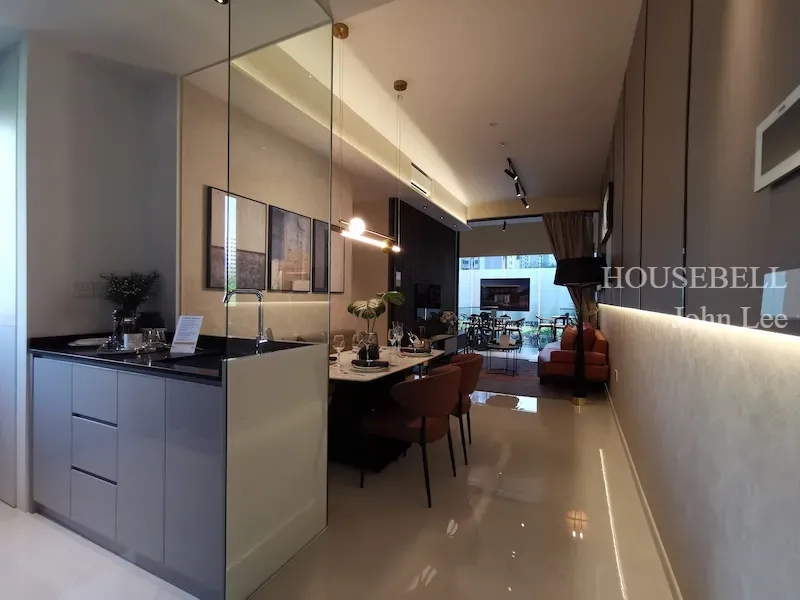 Phoenix Residences, S$ 1,645,000 (可协商价格), 861 sqft, 公寓 - Condominium