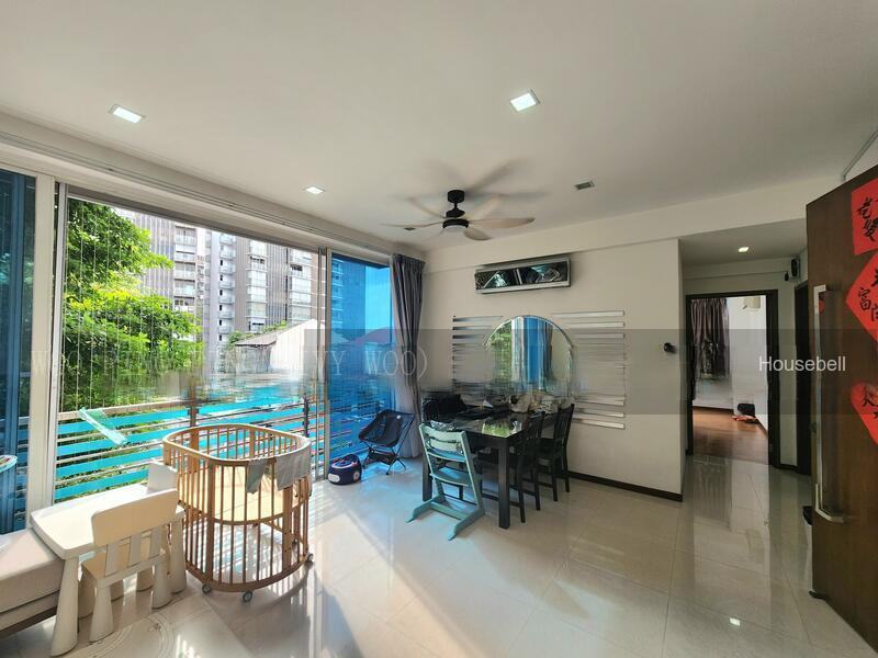 Crystal De Azure, S$ 2,000,000, 1,313 sqft, 公寓 - Apartment