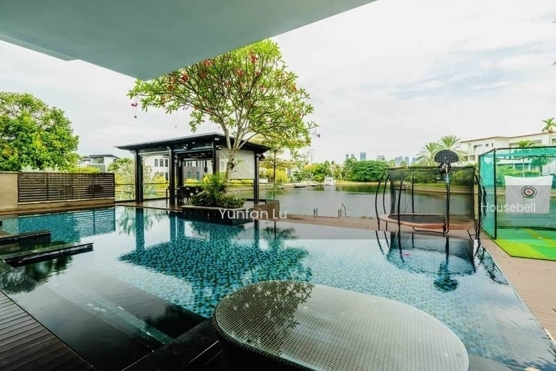 Paradise Island(5)