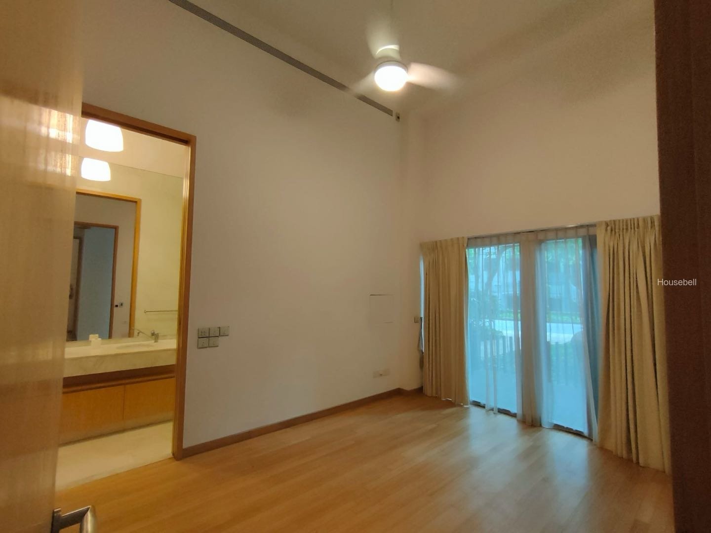 Belle Vue Residences, S$ 4,150,000 (可协商价格), 1,927 sqft, 公寓 - Condominium