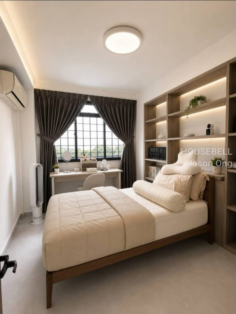 Room for rent Blk 315 Tampines St 33(2)