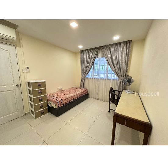 833 Yishun Street 81, S$ 950 /月, 100 sqft, 组屋 - 3 A