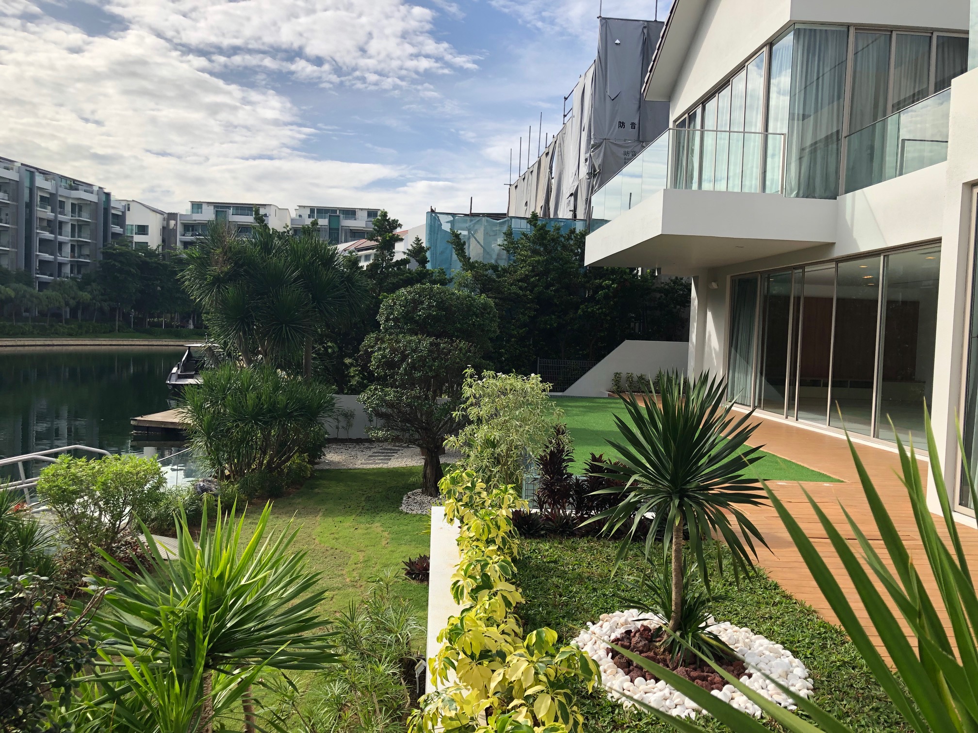 Brand New 2 Storey Detached House W Swimming Pool! Waterfront Living!, S$ 20,799,999 (可协商价格), 8,379 sqft, 有地 - Detached House
