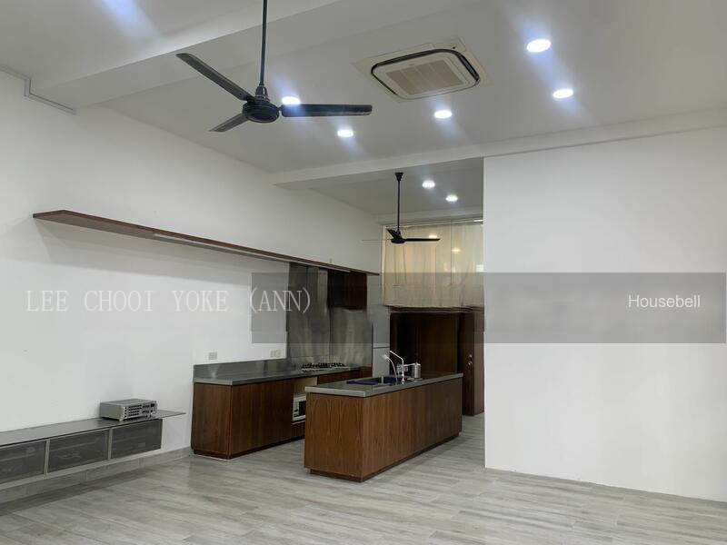 Shrewsbury Road, S$ 3,998,000, 2,300 sqft, 有地 - Corner Terrace