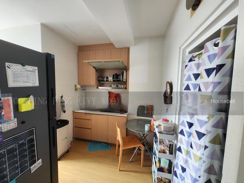 Crystal De Azure, S$ 2,000,000, 1,313 sqft, 公寓 - Apartment