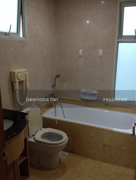 Queens, S$ 9,900 (可协商价格) /月, 2,390 sqft, 公寓 - Condominium